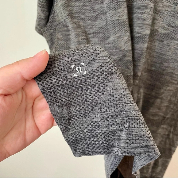 Lululemon Metal Vent Tech Short Sleeve Black/Anchor XXL - Picture 7 of 8